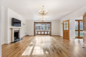 Photo 19- click for photo gallery